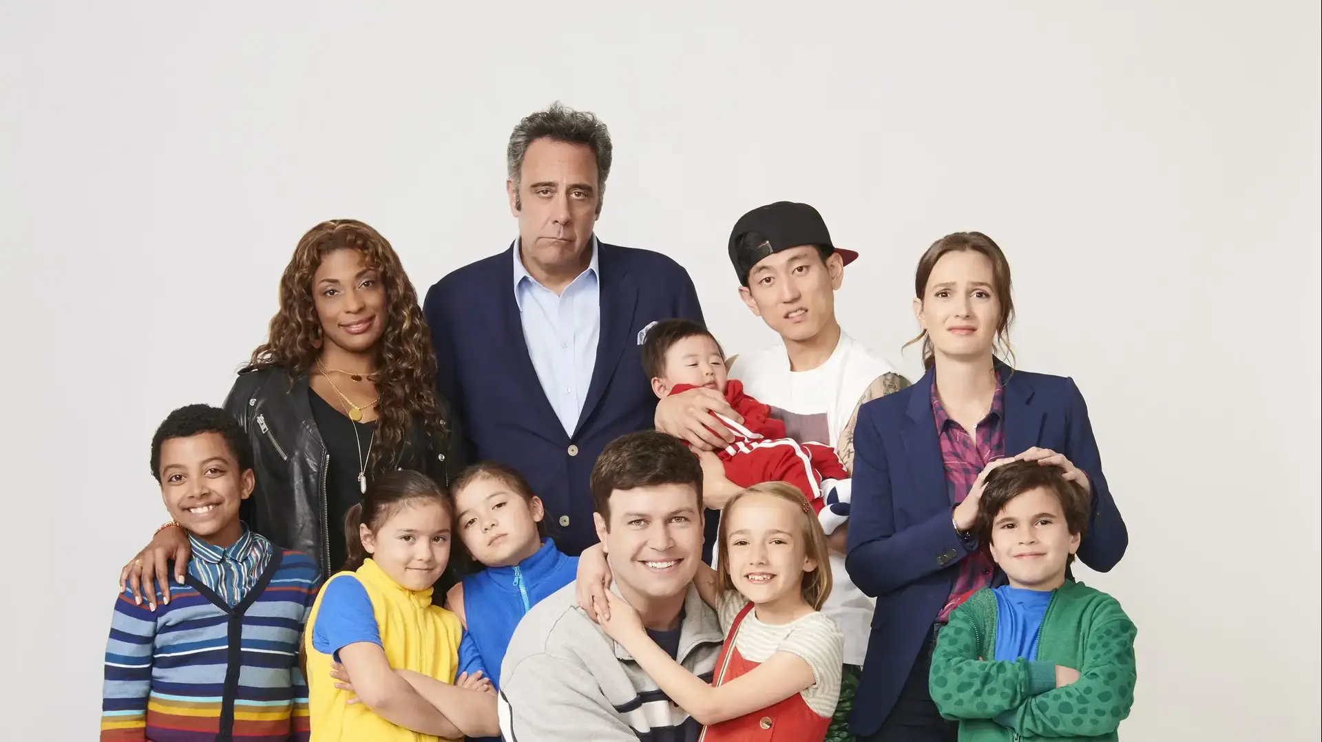 Single Parents, לייטון מיסטר, טרן קילם, בראד גארט Single Parents, לייטון מיסטר, טרן קילם, בראד גארט