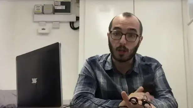 וויליאם טיילור נסע בזמן לשנת 8973 ונמצא דובר אמת בפוליגרף וויליאם טיילור נסע בזמן לשנת 8973 ונמצא דובר אמת בפוליגרף