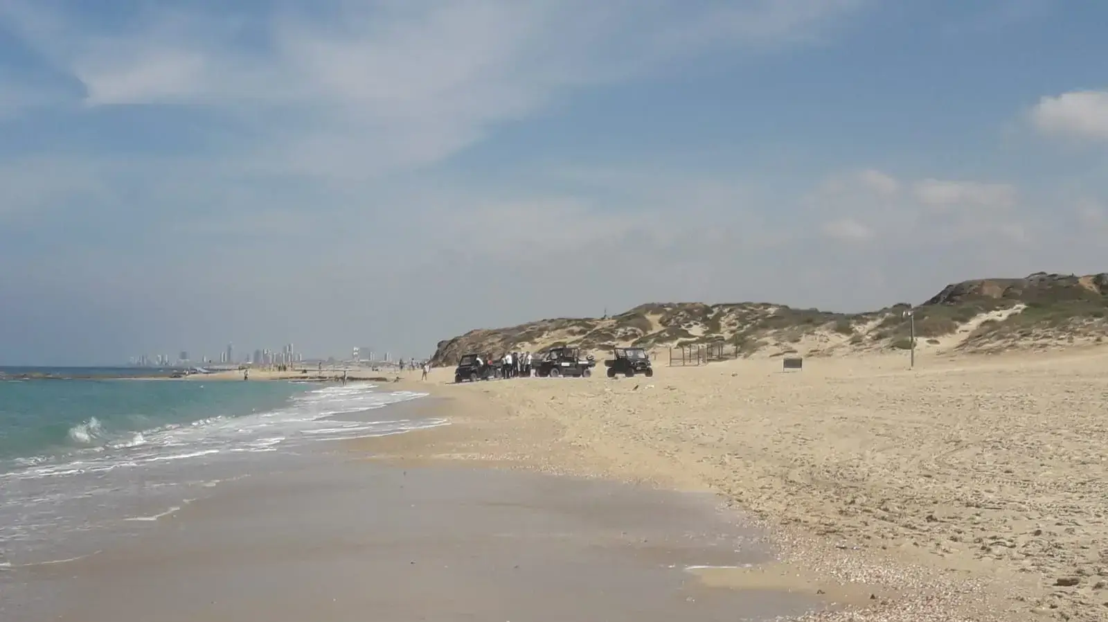 גבר בן 40 טבע למוות בעת שצלל בחוף פלמחים - 5/10/18