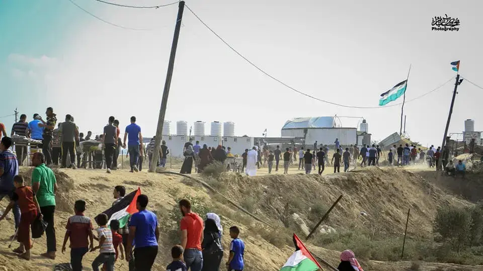 פלסטינים מפגינים בגבול רצועת עזה 5 באוקטובר 2018 פלסטינים מפגינים בגבול רצועת עזה 5 באוקטובר 2018