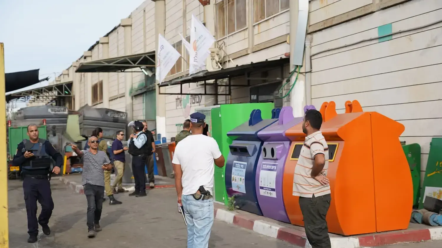 זירת אירוע הירי באזור התעשיה ברקן בשומרון זירת אירוע הירי באזור התעשיה ברקן בשומרון