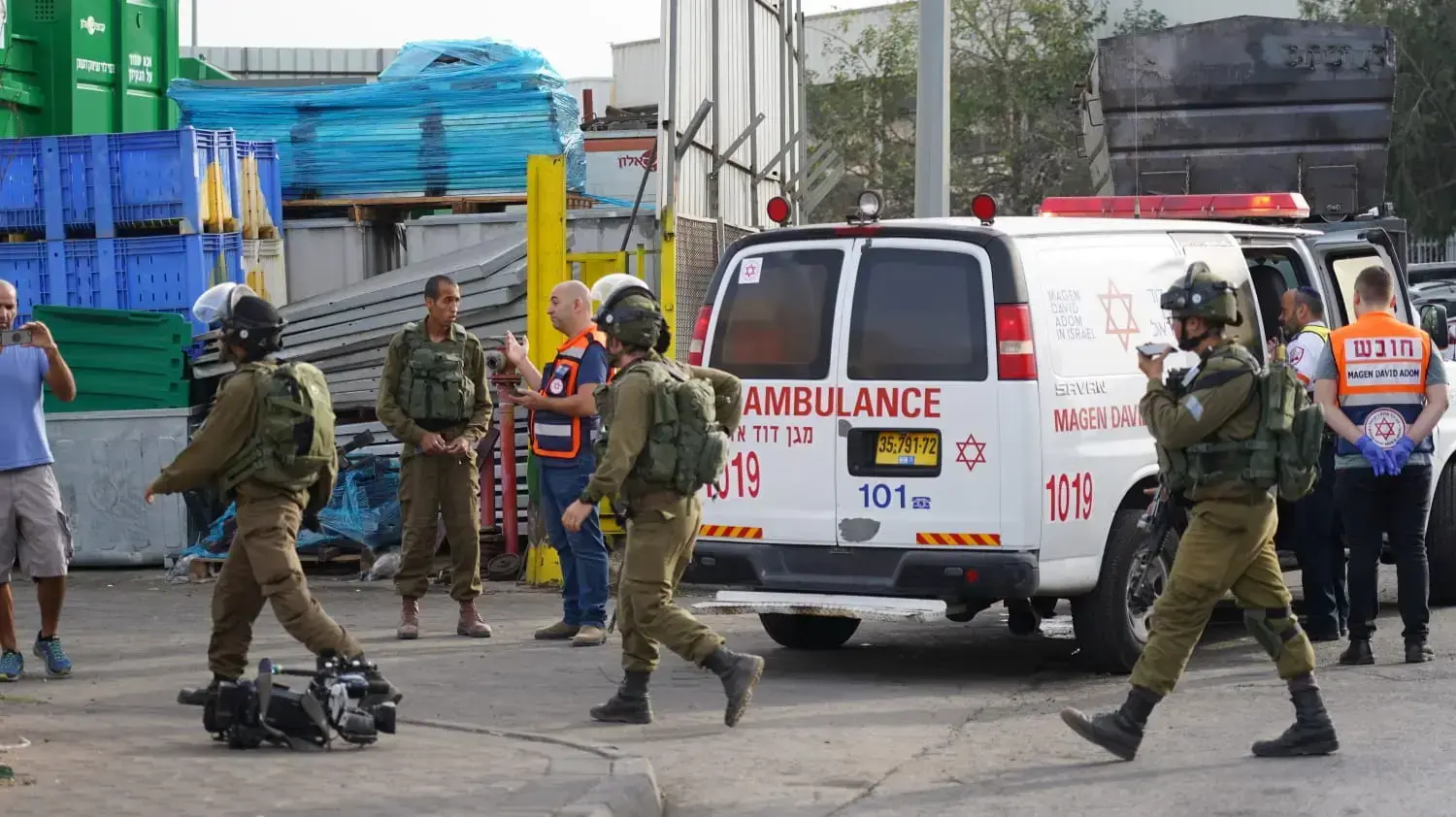 זירת אירוע הירי באזור התעשיה ברקן בשומרון זירת אירוע הירי באזור התעשיה ברקן בשומרון