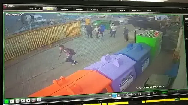 תיעוד של החשוד נמלט מזירת הירי באזור התעשיה ברקן בשומרון תיעוד של החשוד נמלט מזירת הירי באזור התעשיה ברקן בשומרון