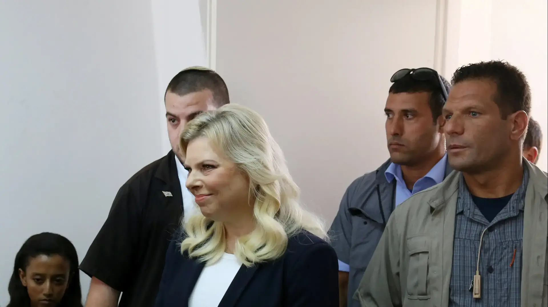 שרה נתניהו, במהלך משפטה, בעניינן ניפוח הוצאות המעון בבית משפט שלום, ירושלים 7 באוקטובר 2018 שרה נתניהו, במהלך משפטה, בעניינן ניפוח הוצאות המעון בבית משפט שלום, ירושלים 7 באוקטובר 2018