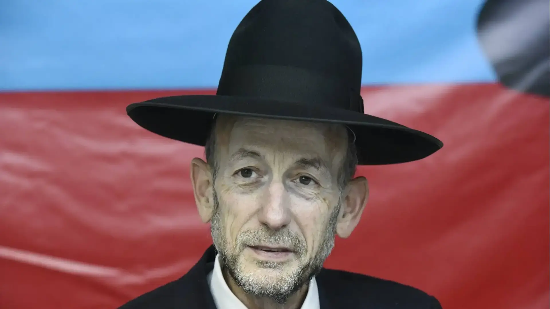 אורי מקלב אורי מקלב