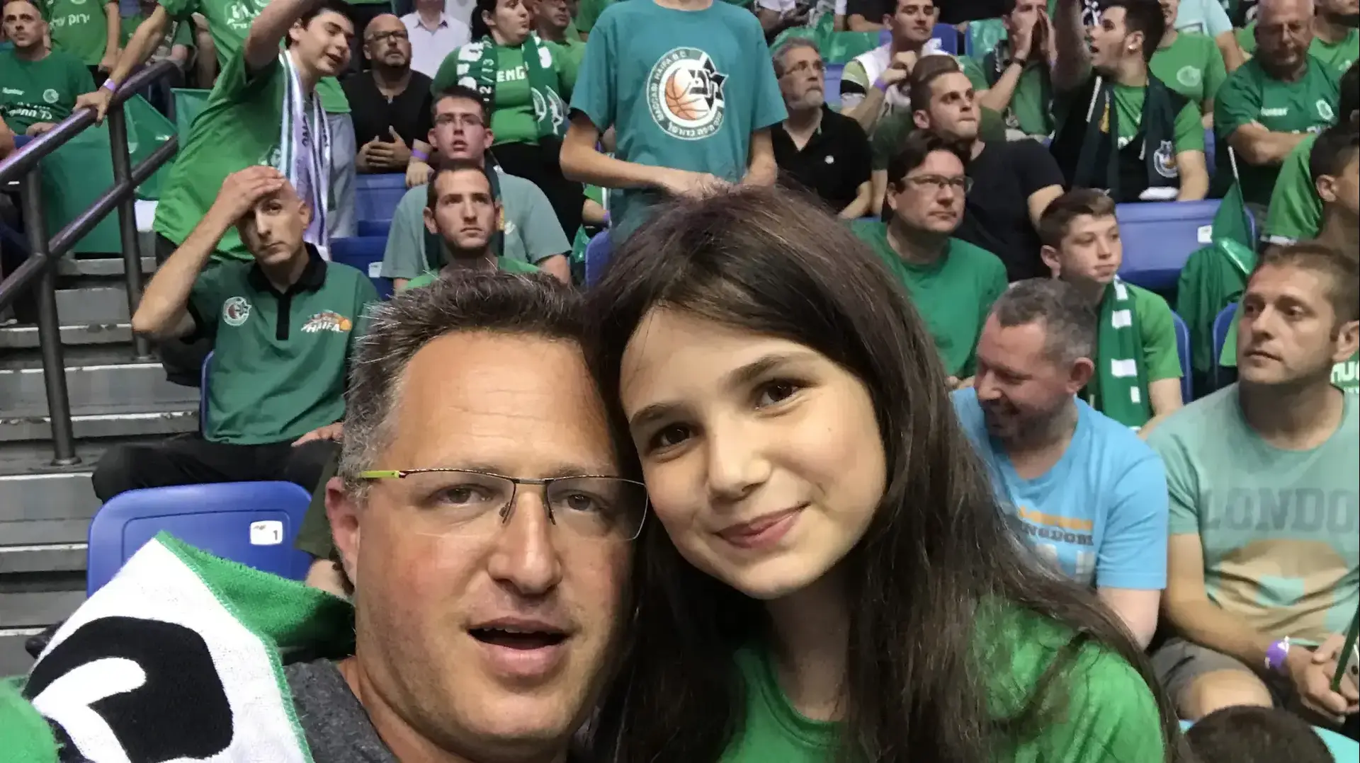דוד ומאיה זוהר ,בר/בת מצווה ליתומי צה"ל במעמד הרמטכ"ל והמפכ"ל דוד ומאיה זוהר ,בר/בת מצווה ליתומי צה"ל במעמד הרמטכ"ל והמפכ"ל