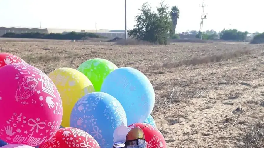 מטען חבלה מחובר לבלון אותר בתוך מושב במועצה אזורית אשכול 13 באוקטובר 2018 מטען חבלה מחובר לבלון אותר בתוך מושב במועצה אזורית אשכול 13 באוקטובר 2018
