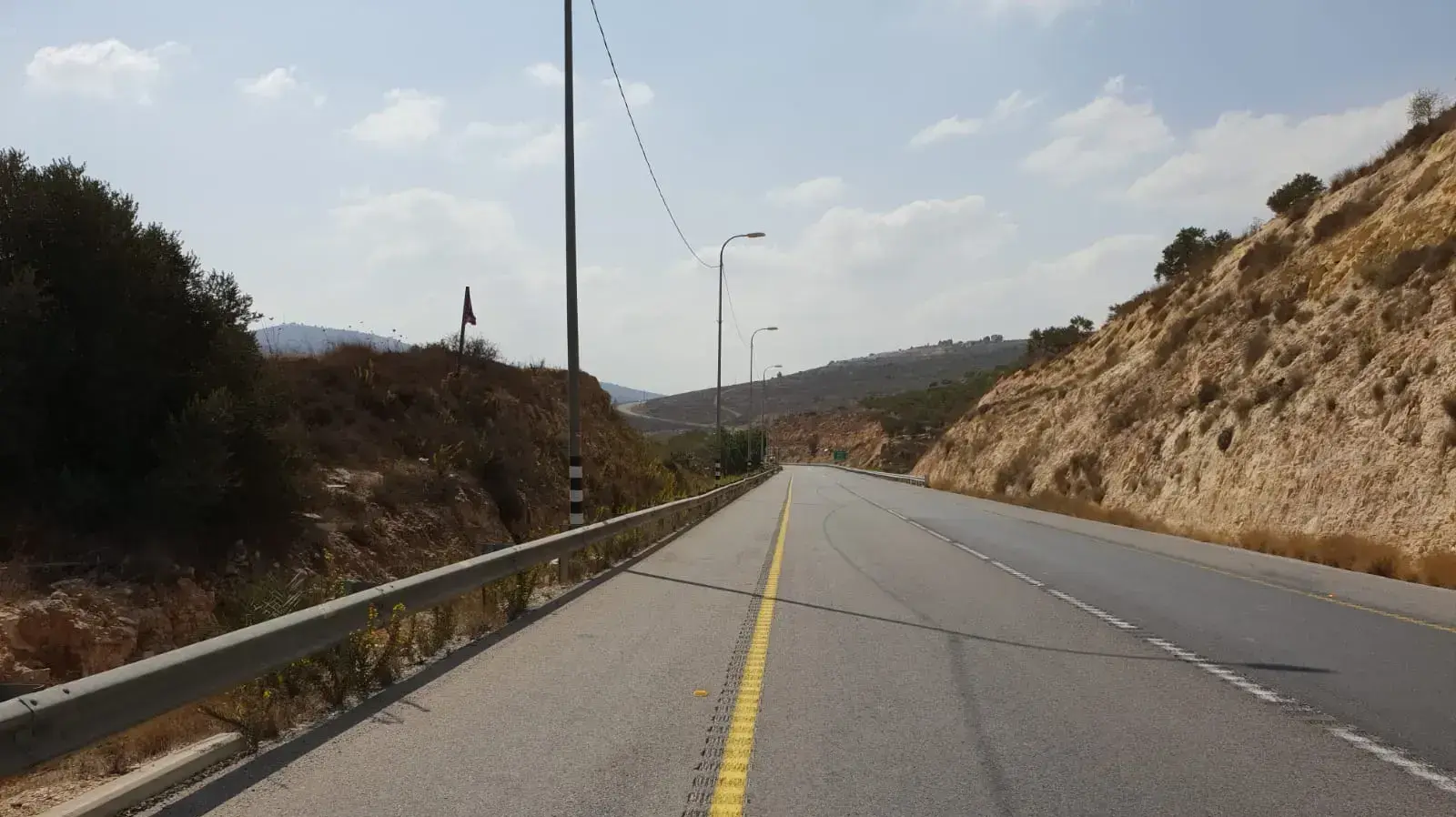 זירת האירוע בשומרון עם האבן סמוך לרחלים, אוקטובר 2018 זירת האירוע בשומרון עם האבן סמוך לרחלים, אוקטובר 2018