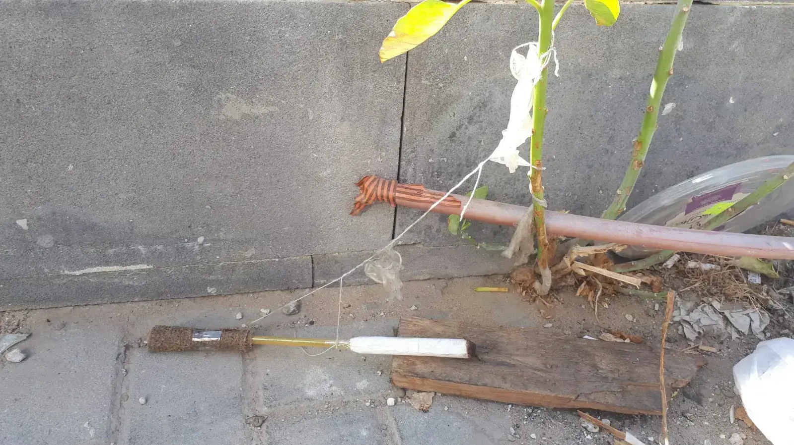 בלון תבערה שנמצא ברחוב אבא הלל סילבר בלוד 16 באוקטובר 2018 בלון תבערה שנמצא ברחוב אבא הלל סילבר בלוד 16 באוקטובר 2018