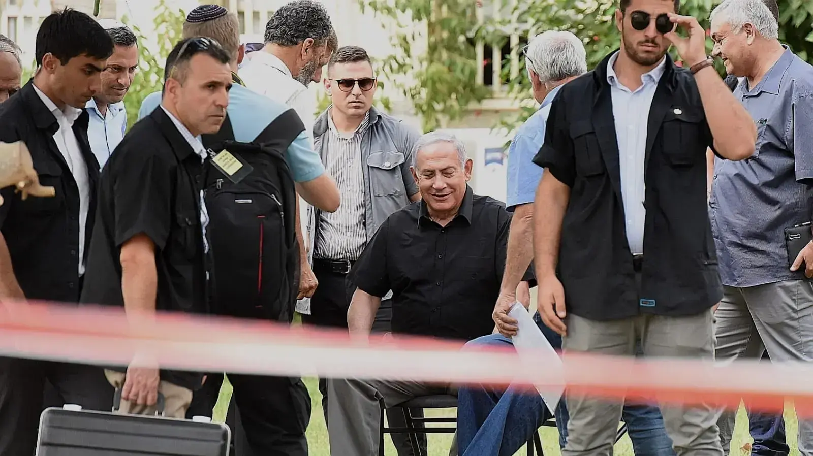 נתניהו באוגדת עזה נתניהו באוגדת עזה