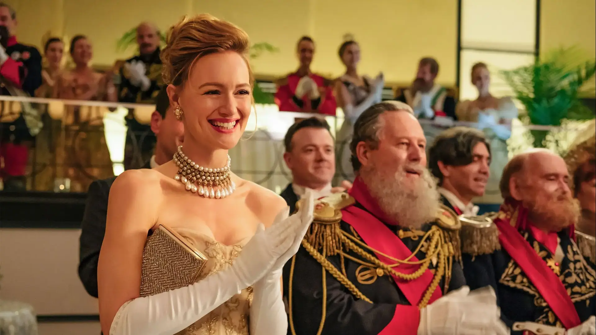 "שושלת רומנוף", "The Romanoffs", קרי בישה "שושלת רומנוף", "The Romanoffs", קרי בישה