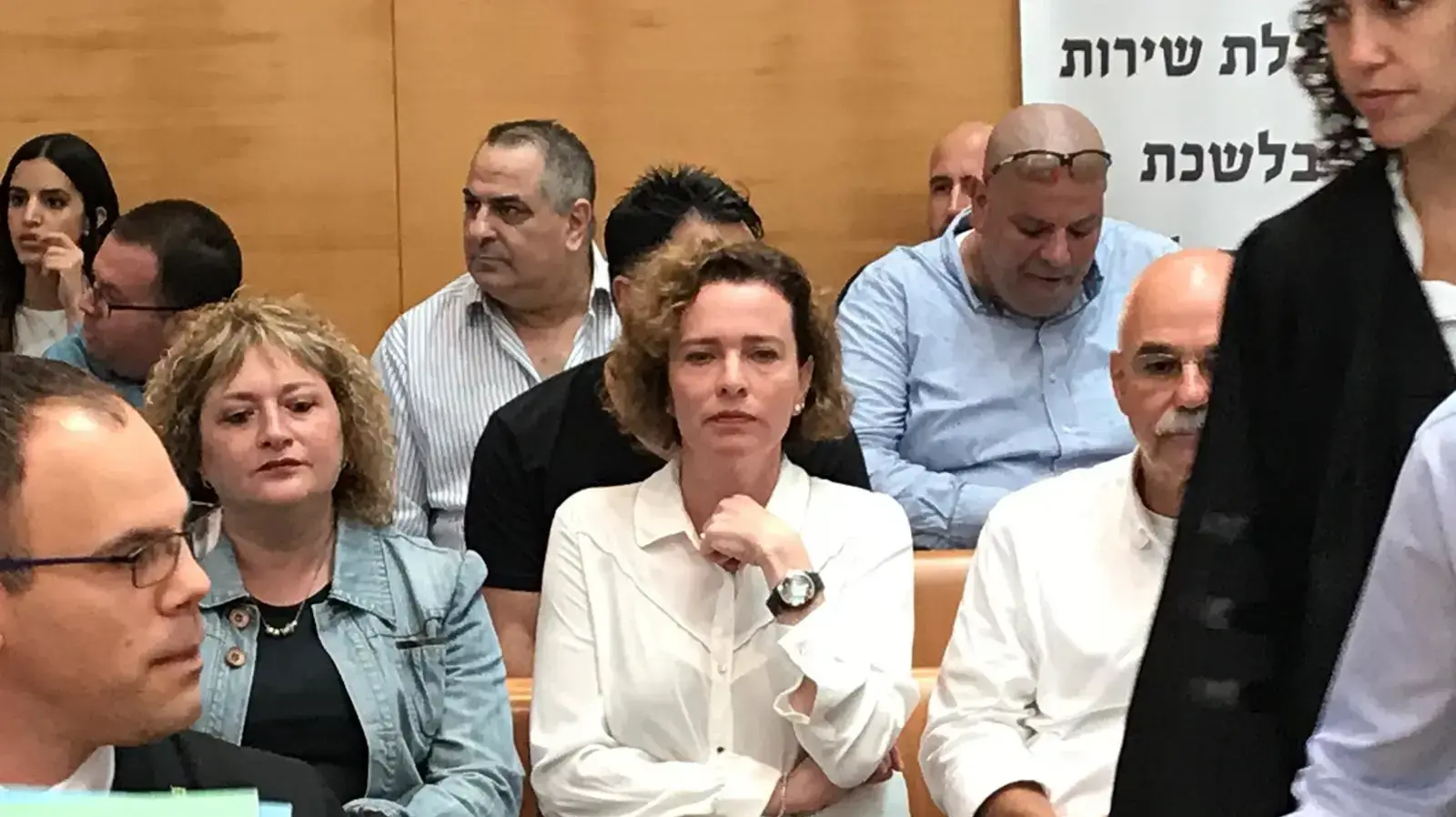 ד"ר עינת קליש רותם מרשימת "חיים בחיפה" ד"ר עינת קליש רותם מרשימת "חיים בחיפה"