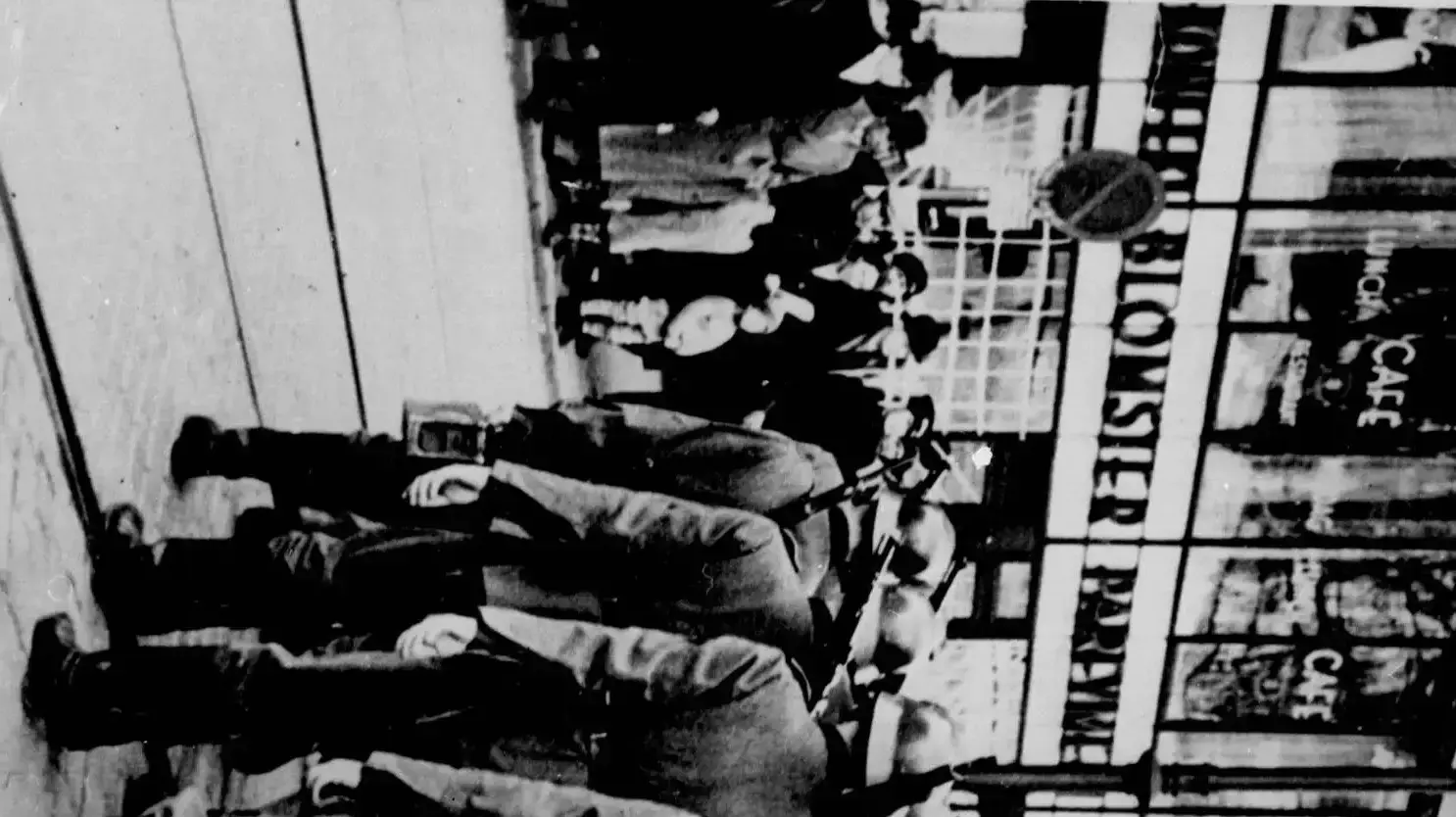 חיילים נאצים בבירת נורבגיה, אוסלו, מאי 1940 חיילים נאצים בבירת נורבגיה, אוסלו, מאי 1940