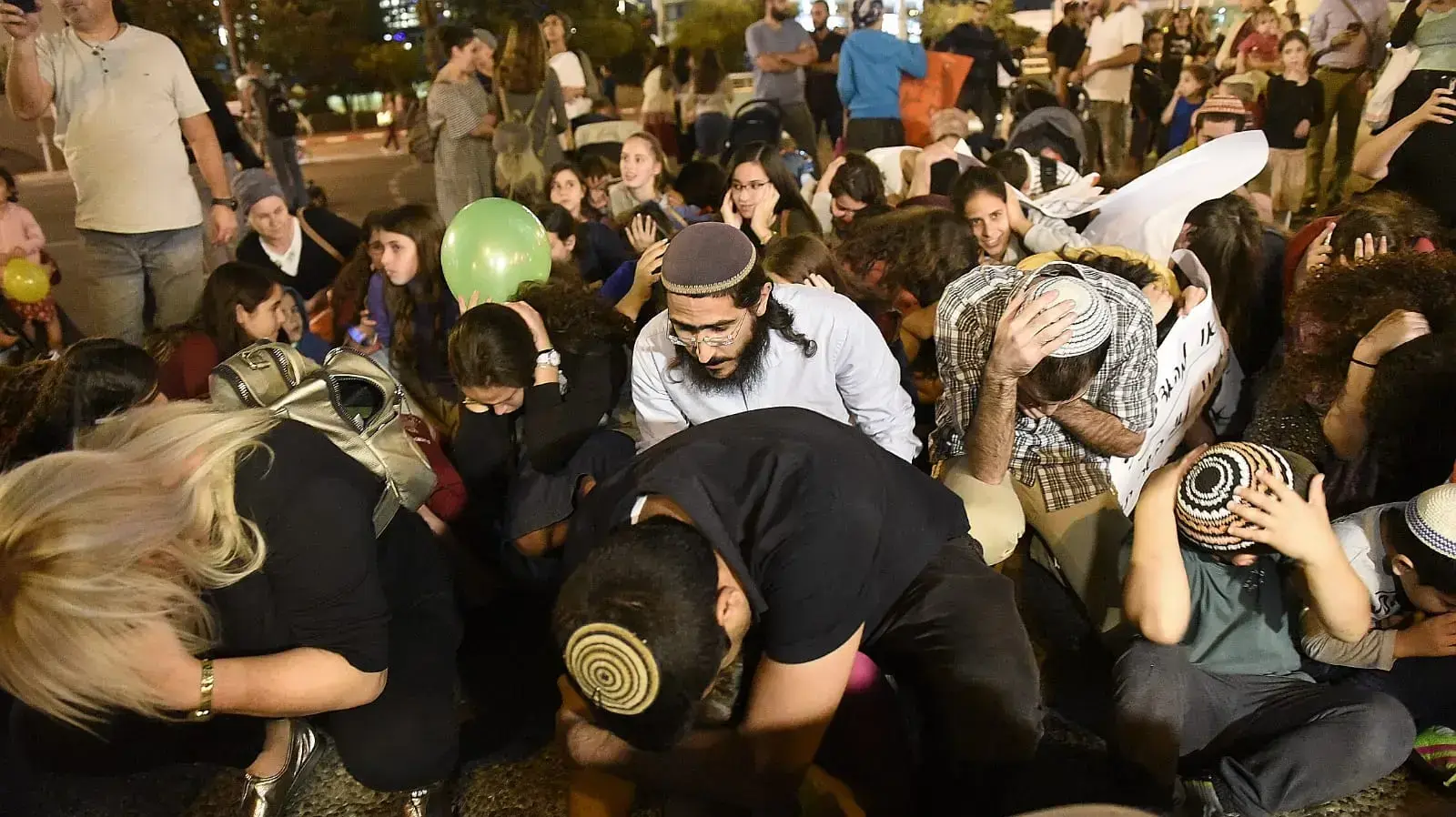 מחאת תושבי הדרום, צומת עזריאלי, ת"א, 28 באוקטובר 2018 מחאת תושבי הדרום, צומת עזריאלי, ת"א, 28 באוקטובר 2018