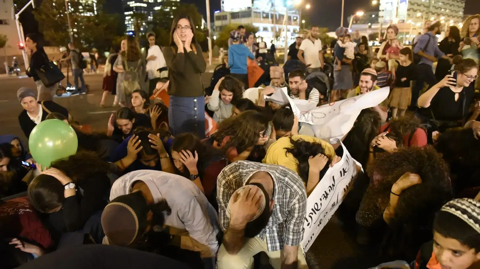מחאת תושבי הדרום, צומת עזריאלי, ת"א, 28 באוקטובר 2018 מחאת תושבי הדרום, צומת עזריאלי, ת"א, 28 באוקטובר 2018