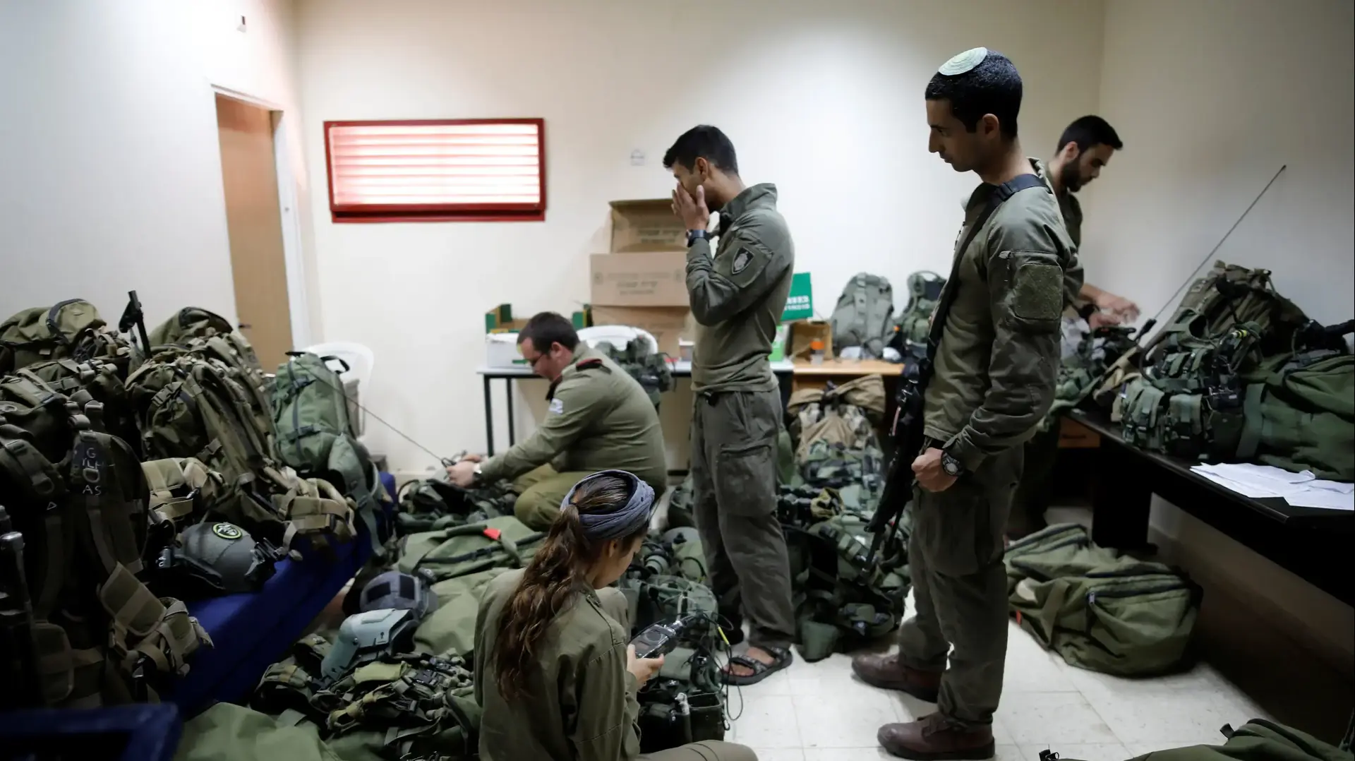 חיילים בכוננות בגבול רצועת עזה, 12 בנובמבר 2018 חיילים בכוננות בגבול רצועת עזה, 12 בנובמבר 2018
