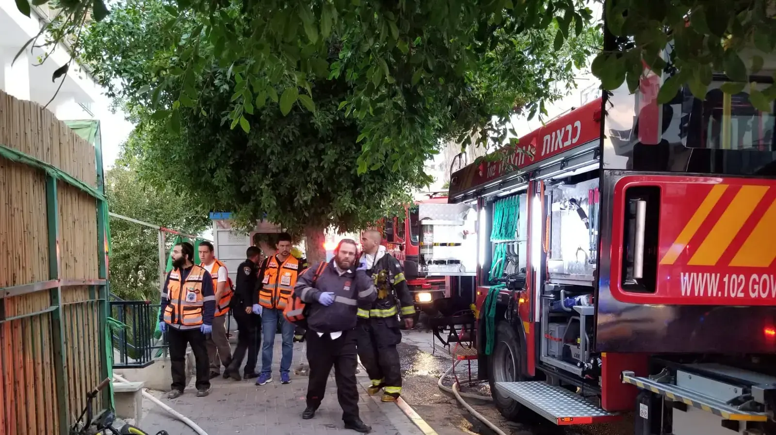 שריפה בבית שמש ברחוב חזון איש - 15 נובמבר 2018 שריפה בבית שמש ברחוב חזון איש - 15 נובמבר 2018