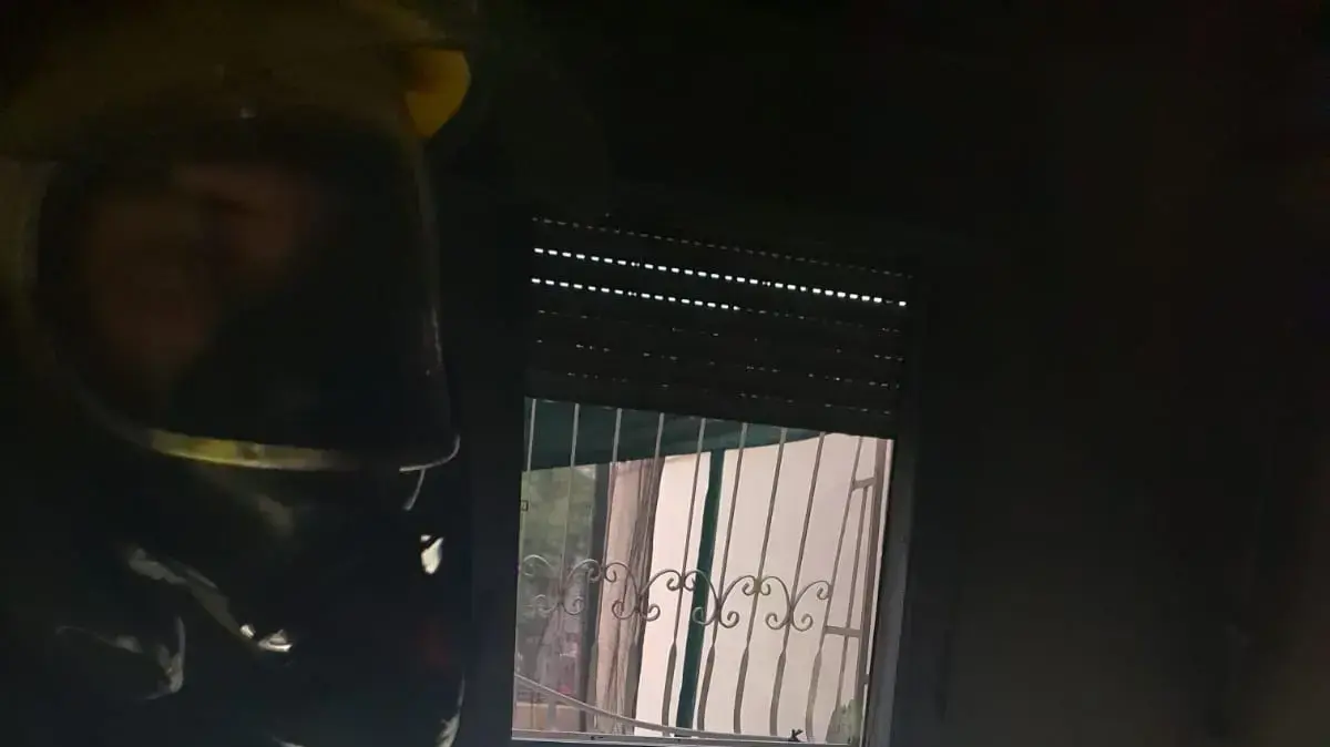שריפה בדירה בבניין מגורים בבית שמש שריפה בדירה בבניין מגורים בבית שמש