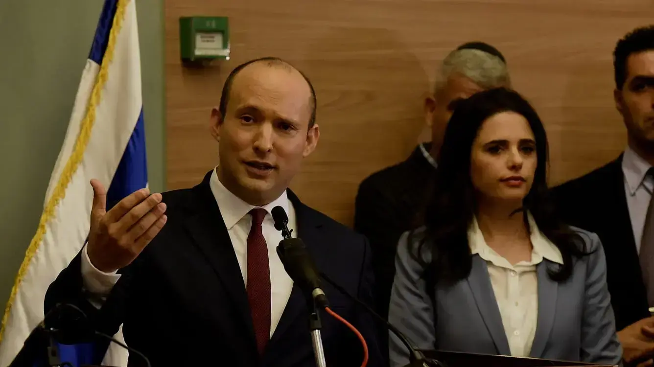 נפטלי בנט ואיילת שקד בישיבת סיעה ,נובמבר 2018 נפטלי בנט ואיילת שקד בישיבת סיעה ,נובמבר 2018