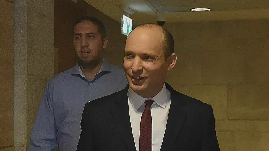 שר החינוך, נפתלי בנט במסדרונות הכנסת 19 בנובמר 2018 שר החינוך, נפתלי בנט במסדרונות הכנסת 19 בנובמר 2018