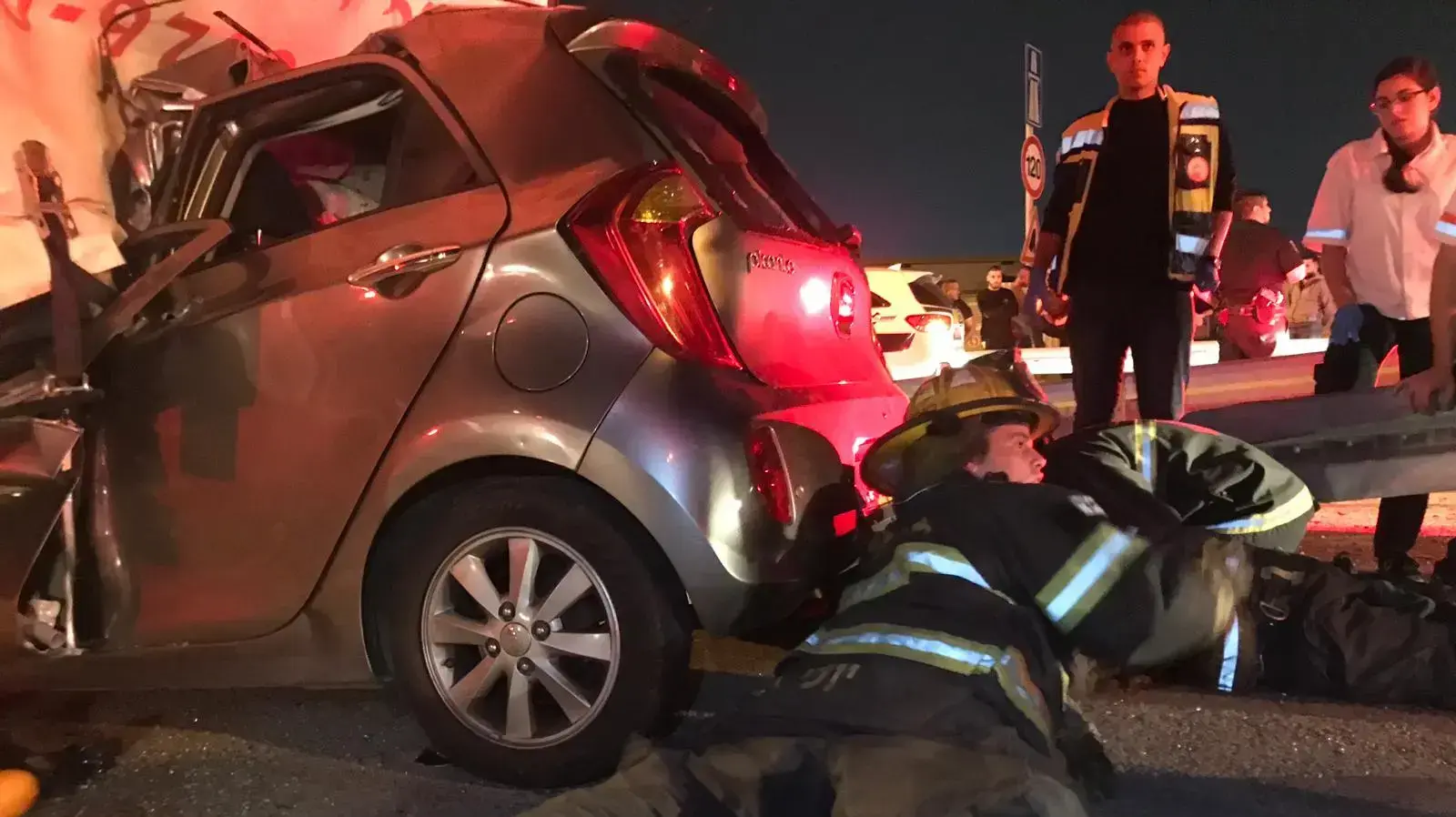 תאונת דרכים קטלנית בכביש 6 סמוך למחלף קסם, 20 בנובמבר 2018 תאונת דרכים קטלנית בכביש 6 סמוך למחלף קסם, 20 בנובמבר 2018
