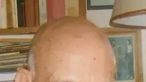 הסופר המנוח יונה אלון הסופר המנוח יונה אלון