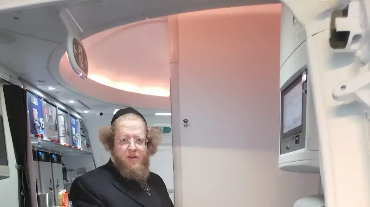 הרב שלום בער סורוצקין עושה צ'ק אין בטיסת אל על לניו יורק הבוקר - 26/11/18
