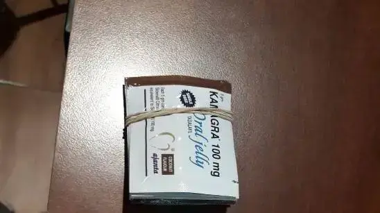 מבצע לאיתור אלכוהול ותרופות מזויפות בפיצוציות ומרכולים באזור התעשייה ומרכז ראשון לציון , נובמבר 2018 מבצע לאיתור אלכוהול ותרופות מזויפות בפיצוציות ומרכולים באזור התעשייה ומרכז ראשון לציון , נובמבר 2018