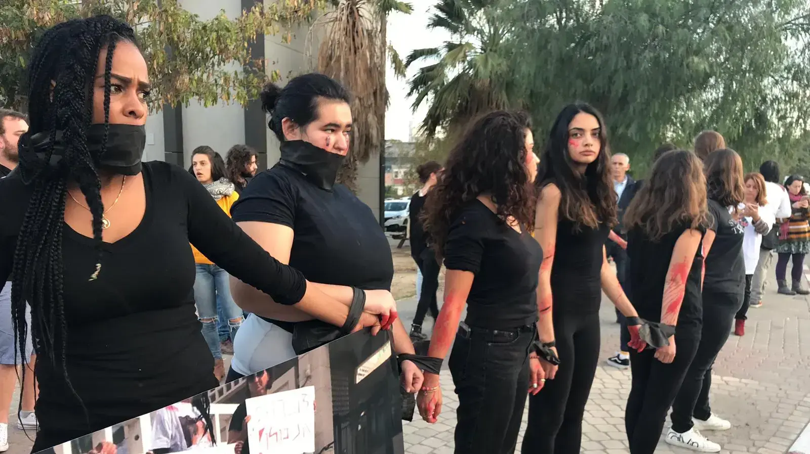 הפגנה נגד אלימות נשים בבאר שבע 29 בנובמר 2018 הפגנה נגד אלימות נשים בבאר שבע 29 בנובמר 2018