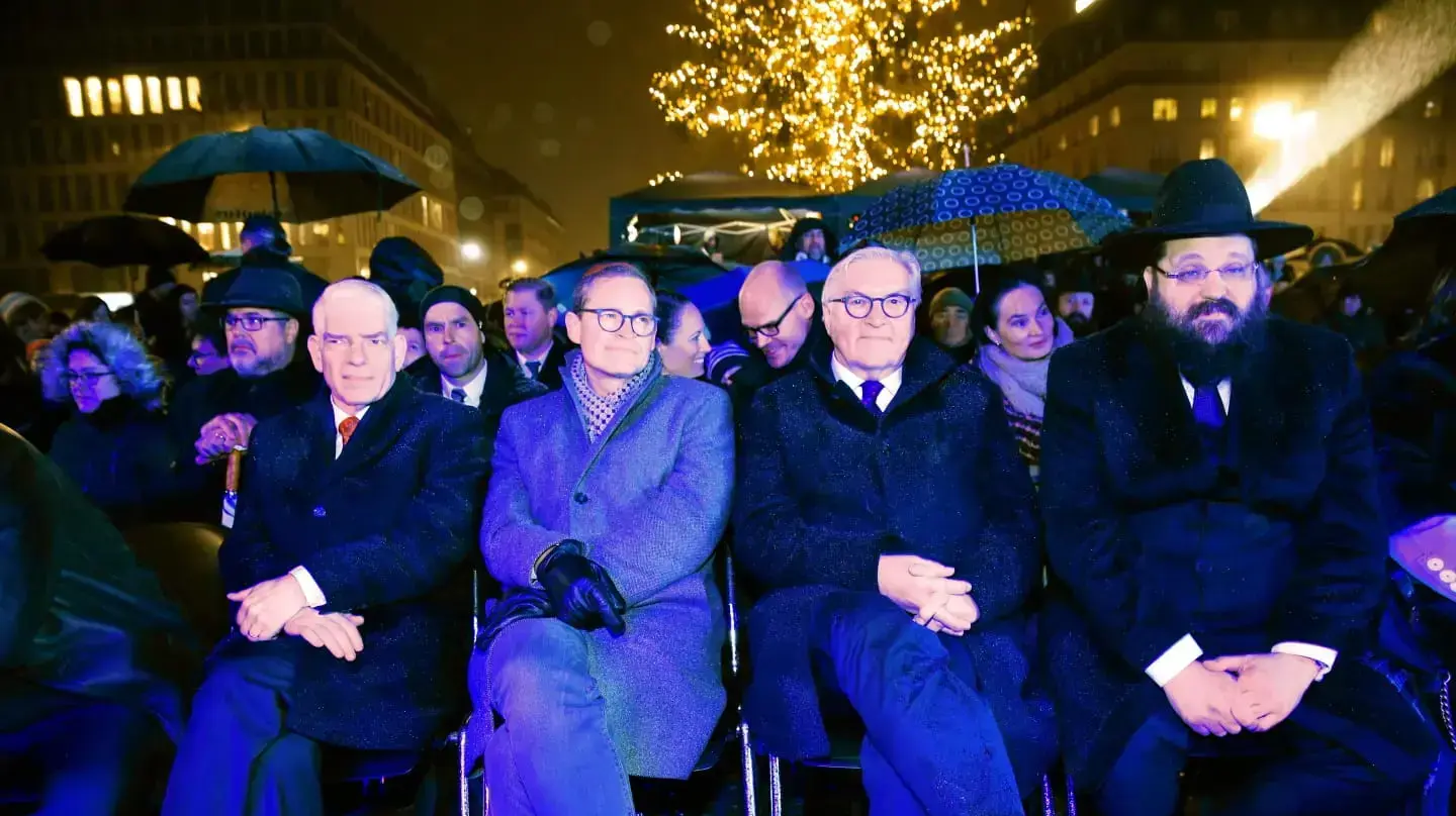 הדלקת נר ראשון של חנוכה בברלין, 2 בדצמבר 2018 הדלקת נר ראשון של חנוכה בברלין, 2 בדצמבר 2018