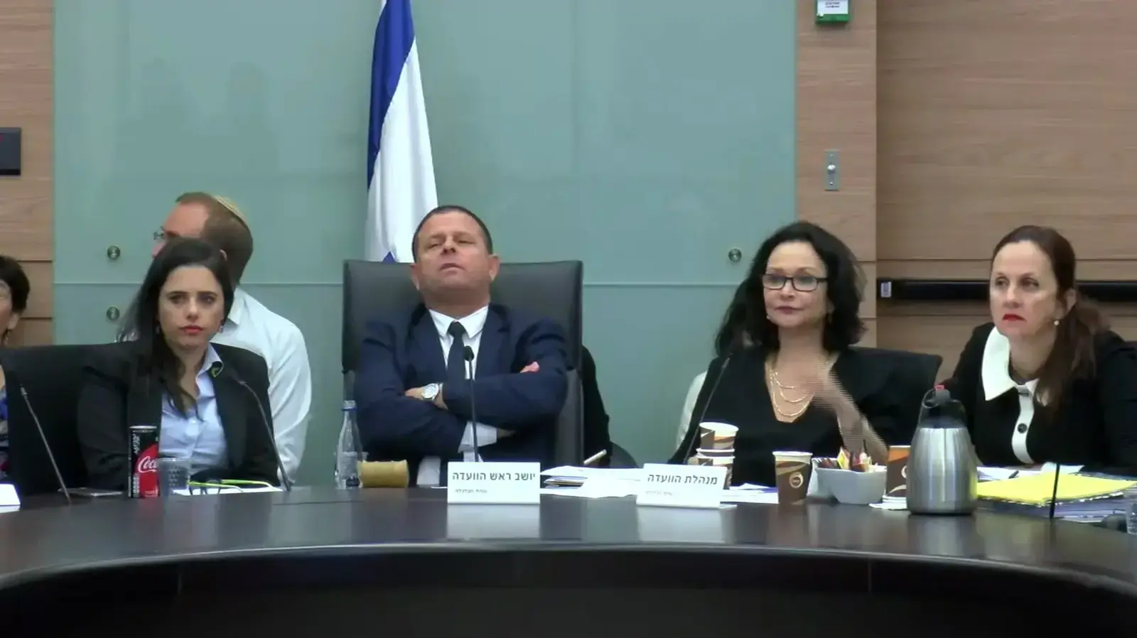 איילת שקד ודינה זילבר במהלך דיון בכנסת 3 בדצמבר 2018 איילת שקד ודינה זילבר במהלך דיון בכנסת 3 בדצמבר 2018