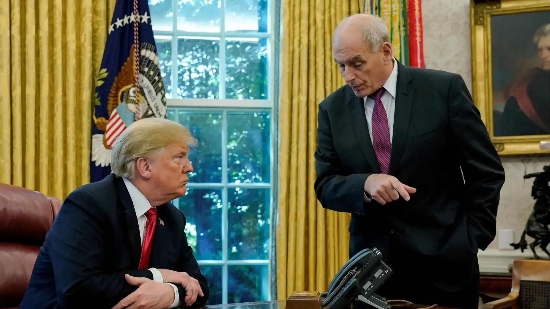נשיא ארה"ב טראמפ וראש הסגל ג'ון קלי בבית הלבן, 10 באוקטובר 2018