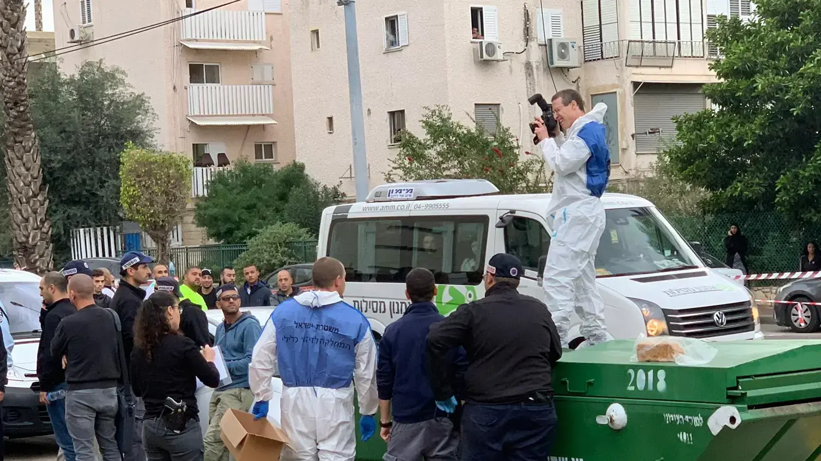 הבניין בו על פי החשד נרצחה האישה בעכו ברחוב הרצוג הבניין בו על פי החשד נרצחה האישה בעכו ברחוב הרצוג