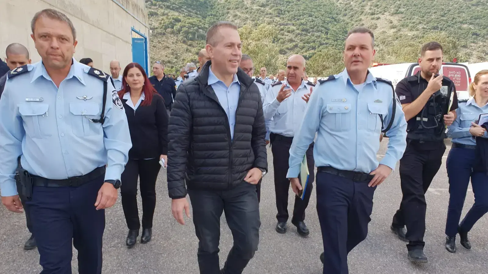 השר לביטחון פנים גלעד ארדן בבית מעצר קישון , דצמבר 2018 השר לביטחון פנים גלעד ארדן בבית מעצר קישון , דצמבר 2018
