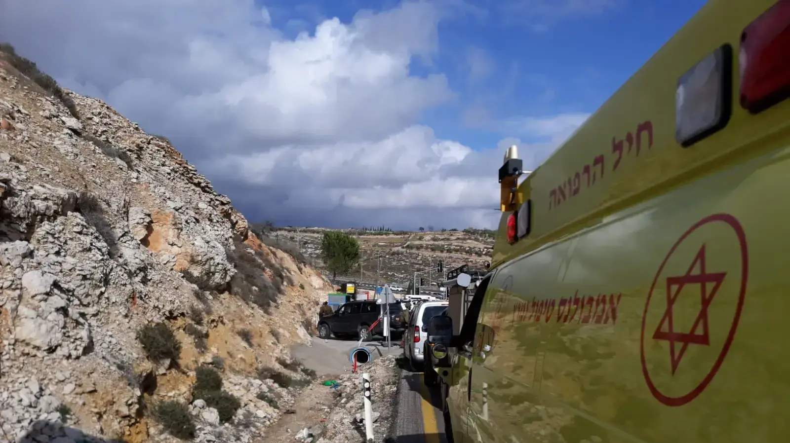 זירת הפיגוע בצומת עפרה , דצמבר 2018 זירת הפיגוע בצומת עפרה , דצמבר 2018