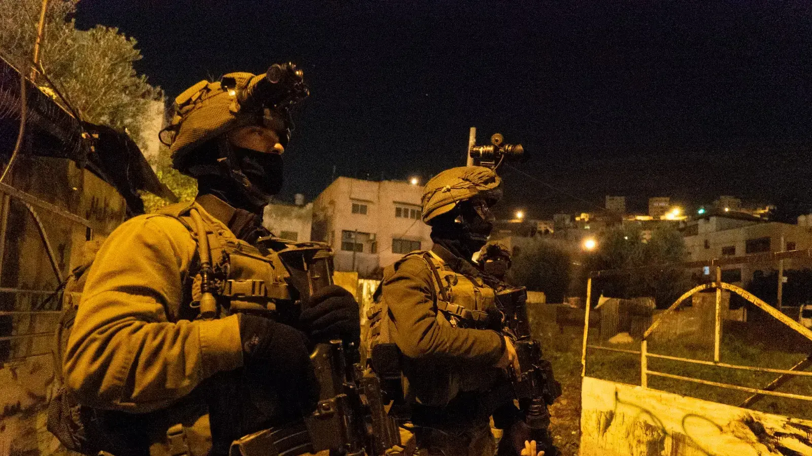 פעילות צה"ל באיו"ש בה נעצרו 40 חשודים במעורבות בטרור, 14 בדצמבר 2018 פעילות צה"ל באיו"ש בה נעצרו 40 חשודים במעורבות בטרור, 14 בדצמבר 2018