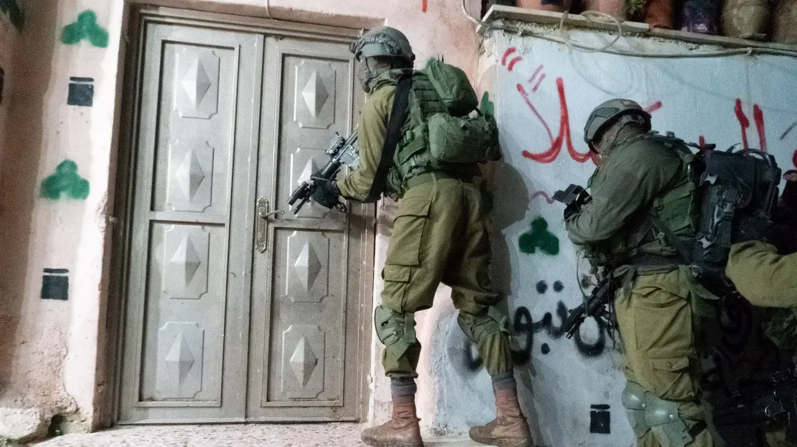 הריסת בית המחבל שהרג את לוחם דובדבן רונן לוברסקי במחנה הפליטים אל-עמארי ב-15 בדצמבר 2018