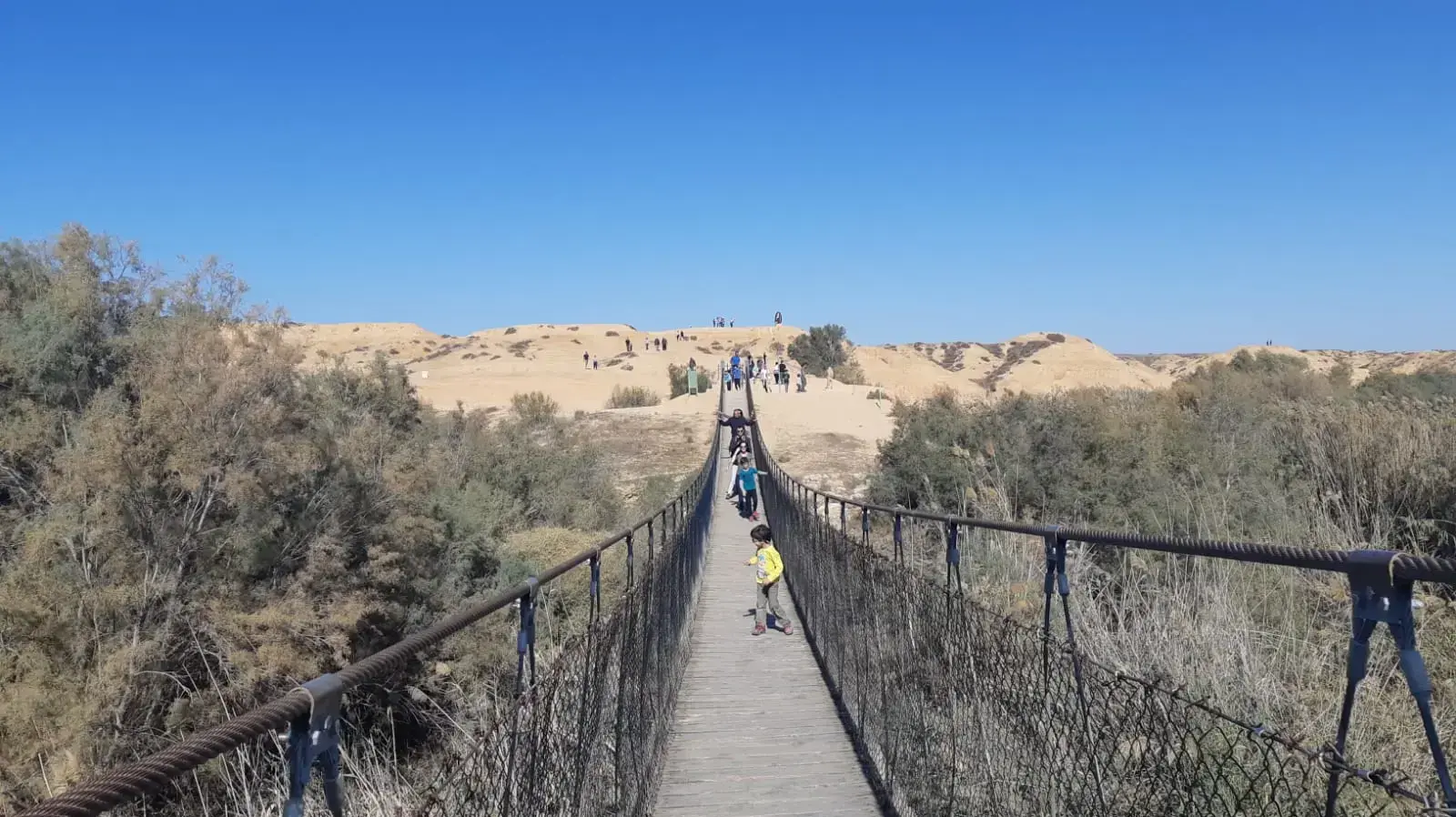 מטיילים בנחל הבשור, 15 בדצמבר 2018 מטיילים בנחל הבשור, 15 בדצמבר 2018
