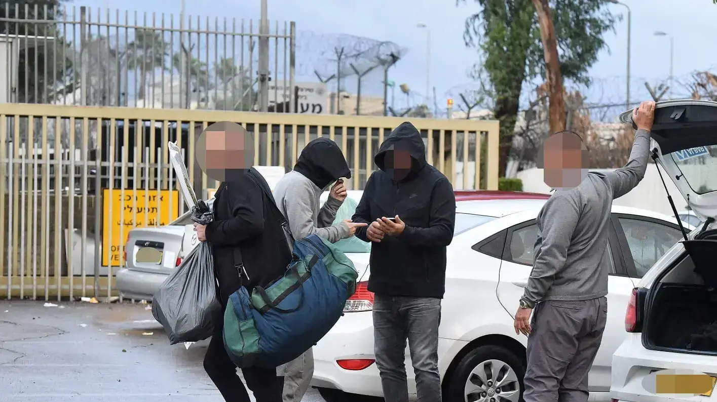 שחרור מוקדם של אסירים מכלא מעשיהו 20 דצמבר 2018 שחרור מוקדם של אסירים מכלא מעשיהו 20 דצמבר 2018