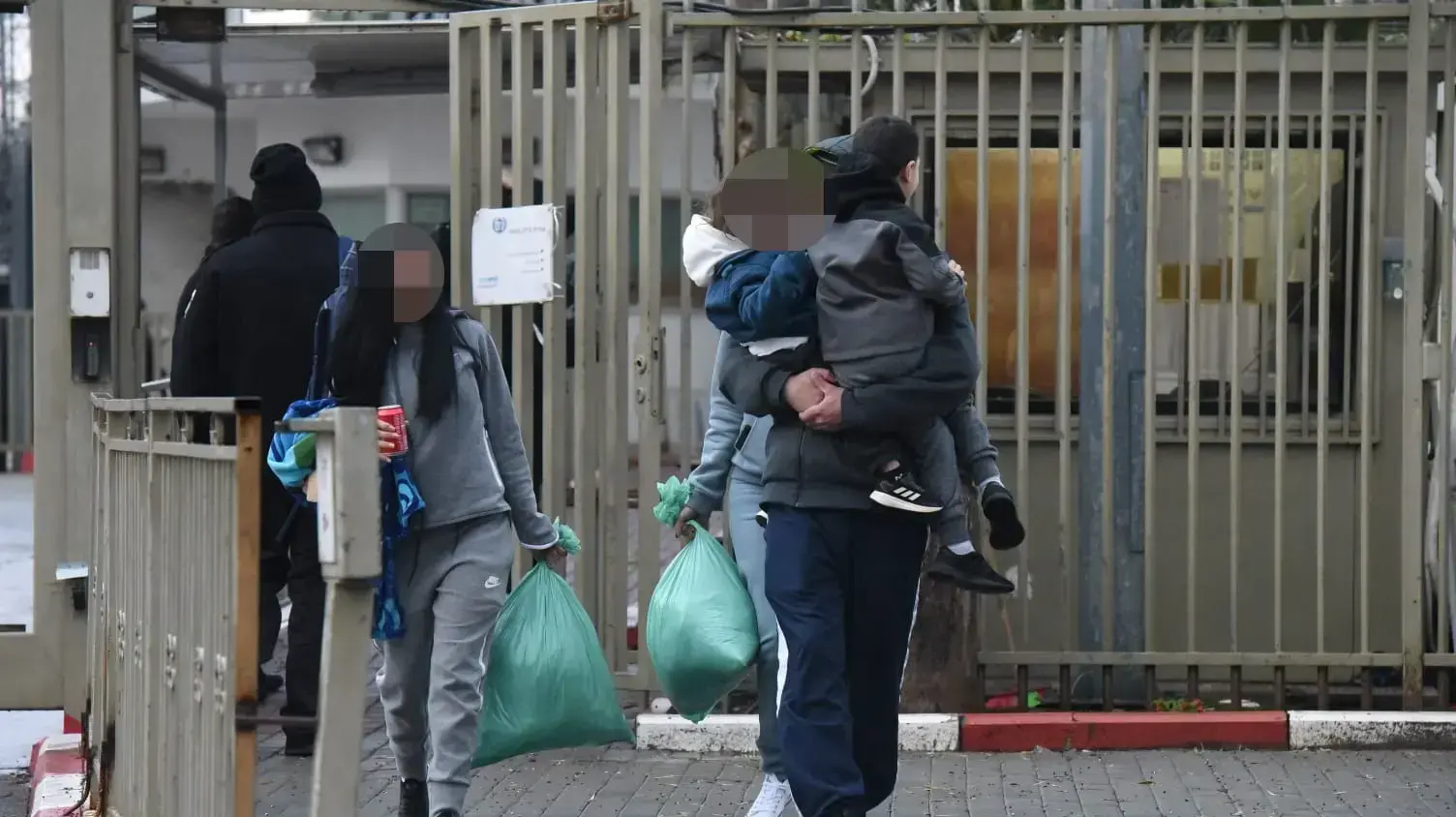 שחרור מוקדם של אסירים מכלא מעשיהו 20 דצמבר 2018 שחרור מוקדם של אסירים מכלא מעשיהו 20 דצמבר 2018