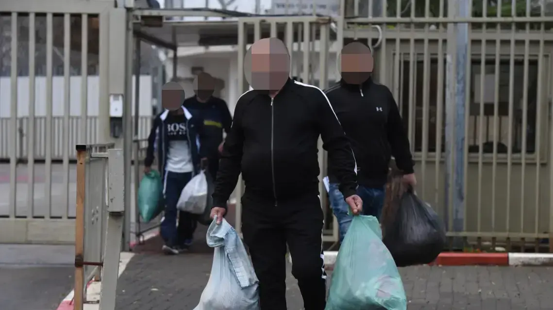 שחרור מוקדם של אסירים מכלא מעשיהו 20 דצמבר 2018 שחרור מוקדם של אסירים מכלא מעשיהו 20 דצמבר 2018