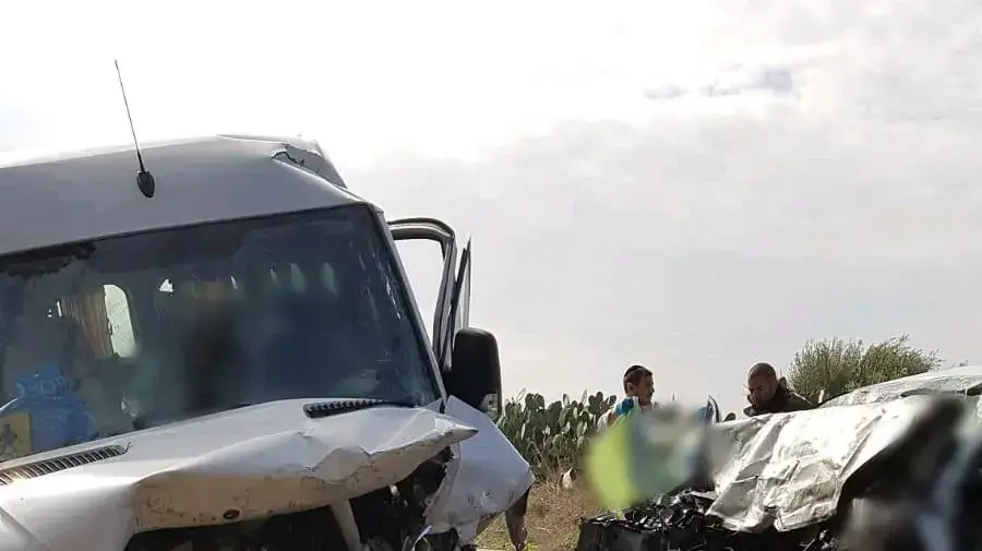 תאונת דרכים ליד מושב חלץ בסמוך לשדרות - 12/21 תאונת דרכים ליד מושב חלץ בסמוך לשדרות - 12/21