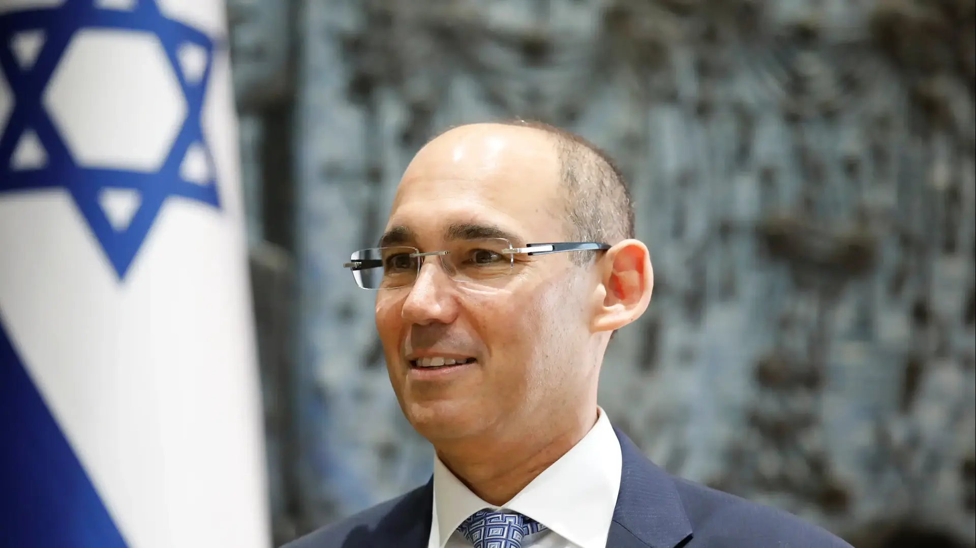טקס מינויו של אמיר ירון לנגיד בנק ישראל הנכנס, בהשתתפות : ראש הממשלה בנימין נתניהו ושר האוצר משה כחלון בית הנשיא, ירושלים. 24 בדצמבר 2018 טקס מינויו של אמיר ירון לנגיד בנק ישראל הנכנס, בהשתתפות : ראש הממשלה בנימין נתניהו ושר האוצר משה כחלון בית הנשיא, ירושלים. 24 בדצמבר 2018