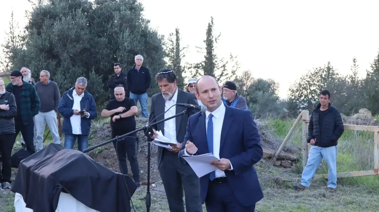 הלוויתו של ניצול השואה, שמחה (קאז׳יק) רותם, קיבוץ הראל 24 בדצמבר 2018 הלוויתו של ניצול השואה, שמחה (קאז׳יק) רותם, קיבוץ הראל 24 בדצמבר 2018