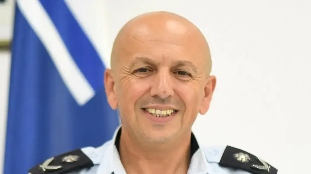 גונדר אשר וקנין סגן נציב השב"ס שימונה לממלא מקום נציב השב"ס