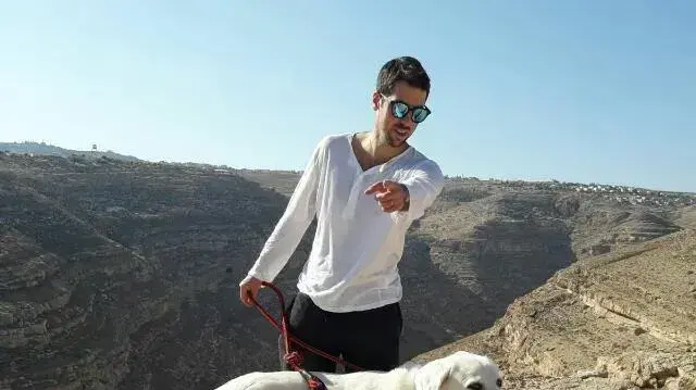תום ניסני, הפעיל שהניף דגל מול אירועי יום הנכבה באוניברסיטת חיפה תום ניסני, הפעיל שהניף דגל מול אירועי יום הנכבה באוניברסיטת חיפה