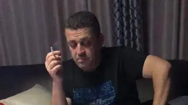 חוסאם אבו רגיס (אבו עודי) שנורה למוות בשפרעם בחזית ביתו חוסאם אבו רגיס (אבו עודי) שנורה למוות בשפרעם בחזית ביתו