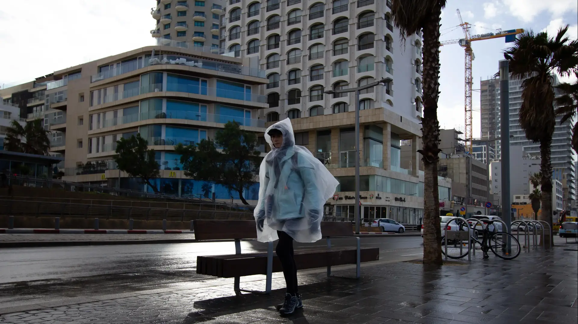 מזג אוויר חורפי בתל אביב, 9 בינואר 2019 מזג אוויר חורפי בתל אביב, 9 בינואר 2019