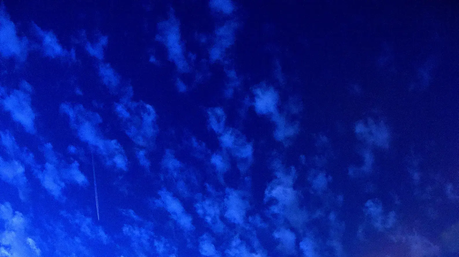 עננים בשמי פתח תקווה 13 בינואר 2019 עננים בשמי פתח תקווה 13 בינואר 2019