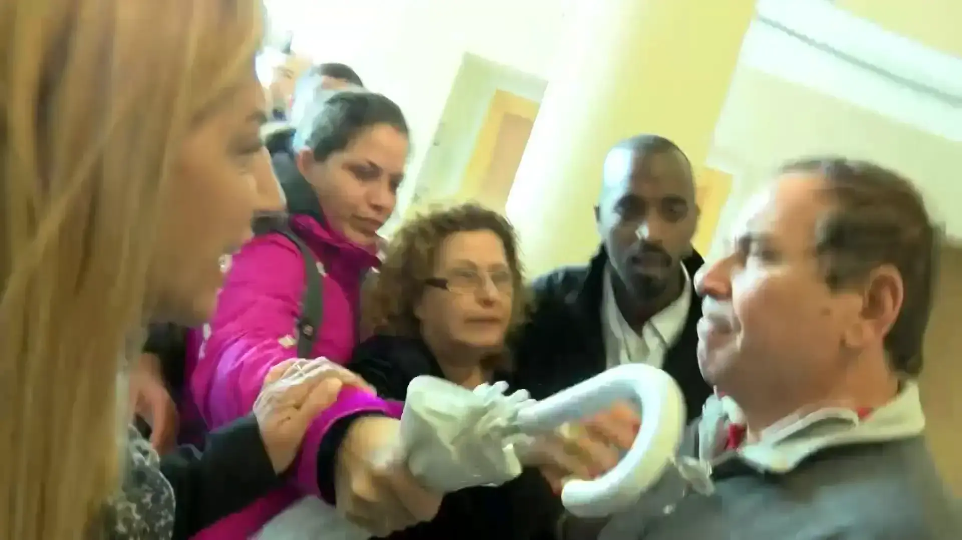 עימות במהלך דיון בנושא העלמותה של טוהר דוד בבית משפט מחוזי באר שבע עימות במהלך דיון בנושא העלמותה של טוהר דוד בבית משפט מחוזי באר שבע